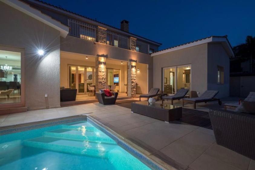 Villa Kristia Paphos Eksteriør bilde