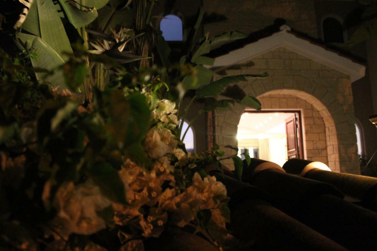 Villa Kristia Paphos Eksteriør bilde