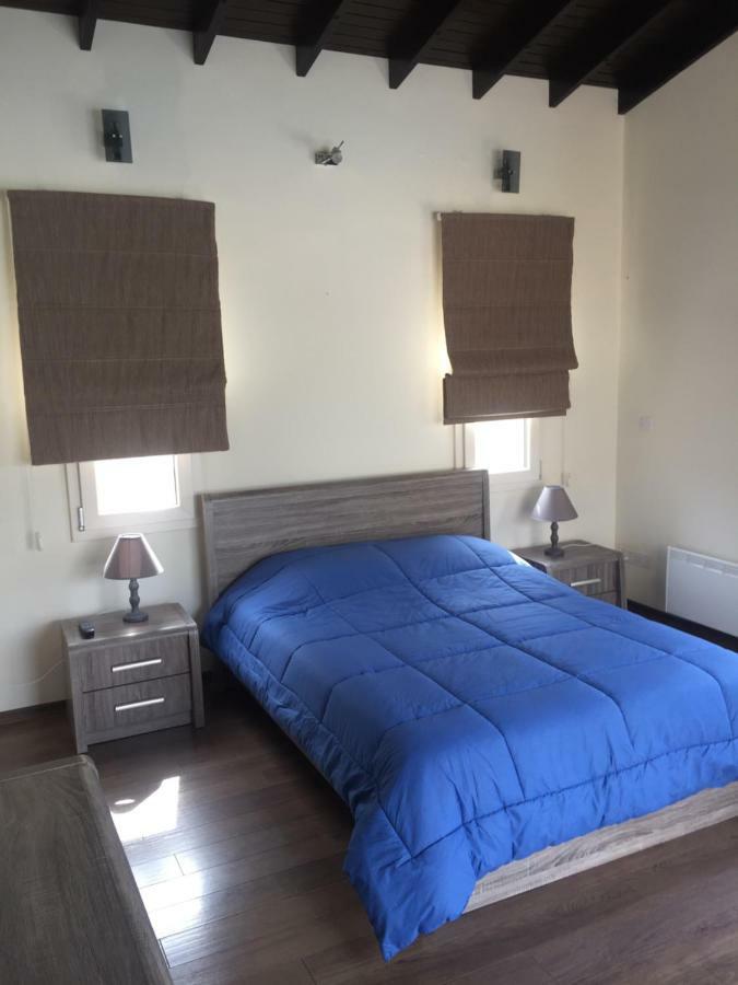 Villa Kristia Paphos Eksteriør bilde